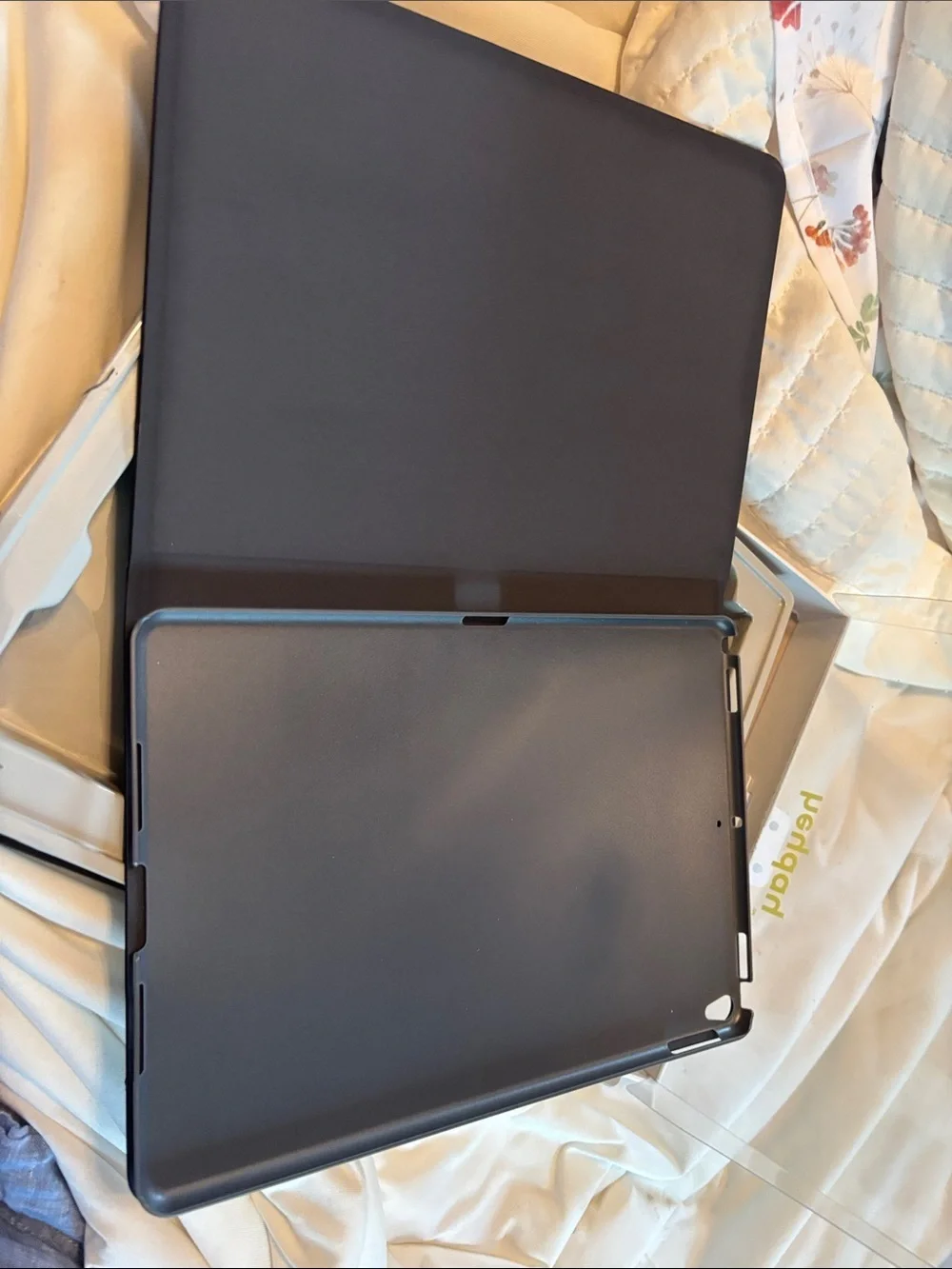 heyday Black soft touch Tablet Case for 10.5-inch iPad Pro & iPad Air New in box